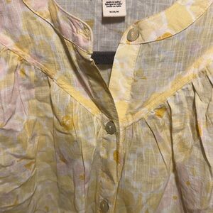 Billabong Yellow Floral Skirt, Preppy and flowy size M